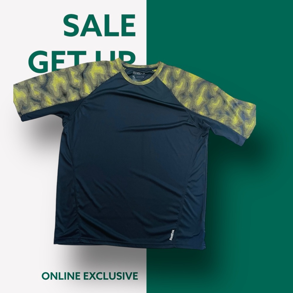 Reebok Navy and Green Men's Shirt